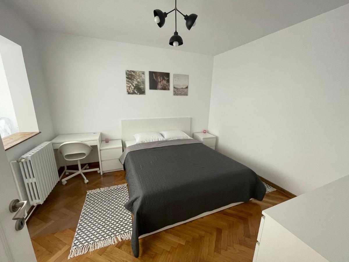 Apartament De Lux Semicentral Iasi Exterior photo